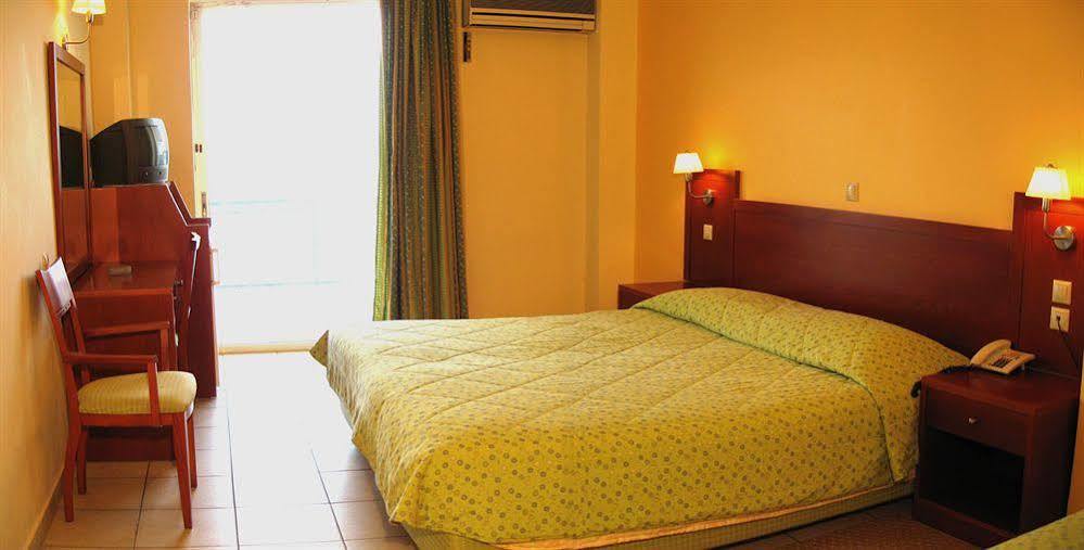 Artemis Hotel Tolo Exterior photo